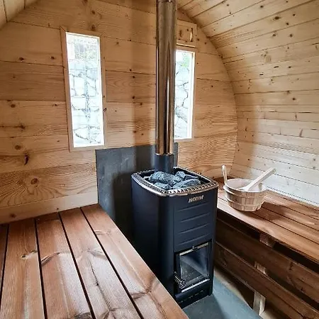 Ferienhaus Wellness Rodinny Domek Velisak *