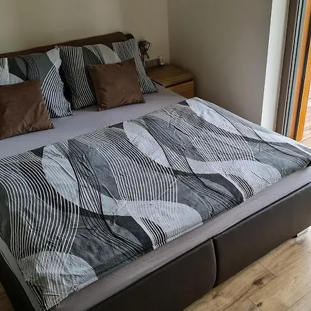 Wellness Rodinny Domek Velisak Nový Bor